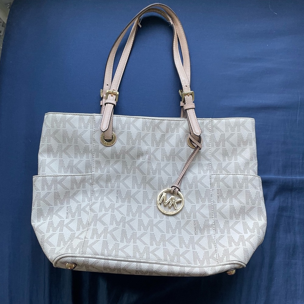 Micheal Kors Logo Toto Bag